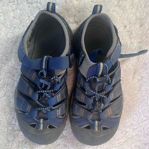 Keen Little Youth Boys Hiking Outdoor Sandal Shoes Size 1